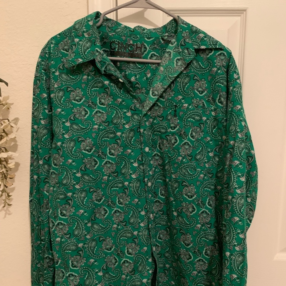 Men’s Cinch L paisley button down shirt